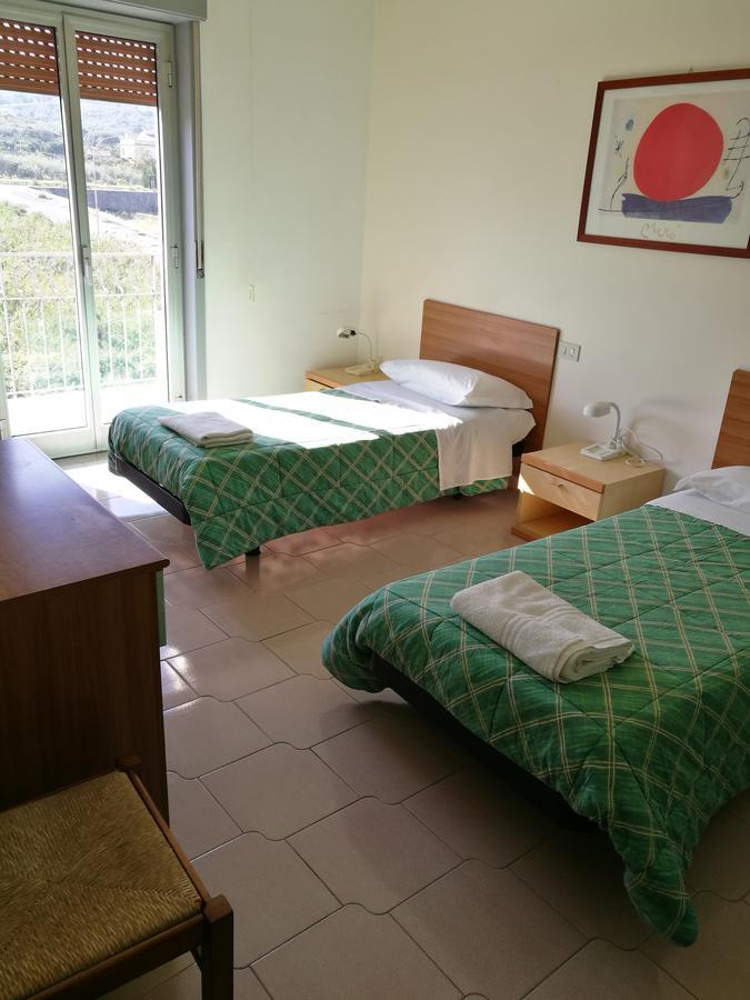 Hotel Royal Cattafi San Filippo del Mela Extérieur photo
